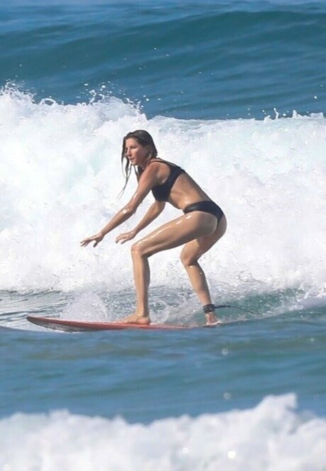 Gisele B ndchen perfect actress pics