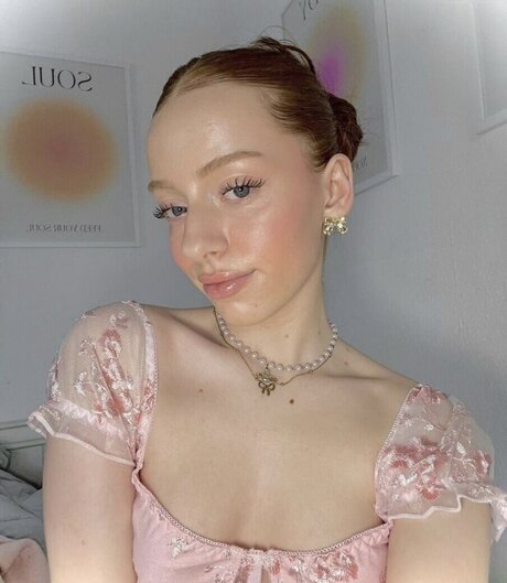 Annika eks model pictures