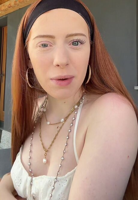 Annika eks beautiful model images