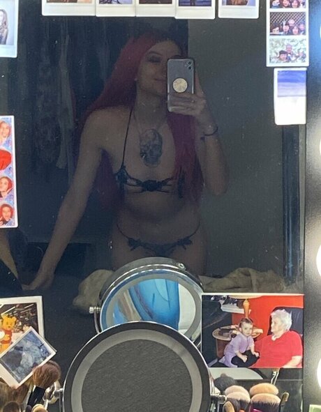 AngelCums model erotic galleries