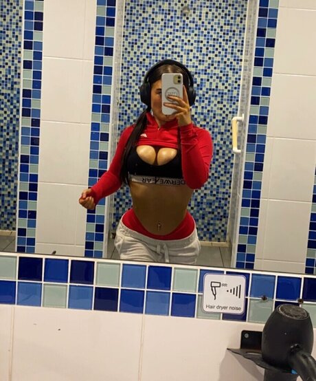 Ciara Wilmot pretty star gallery