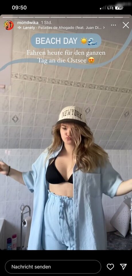 Mondwika sexy pornstar picture