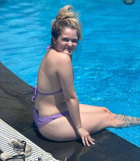 Mondwika sex actress galleries