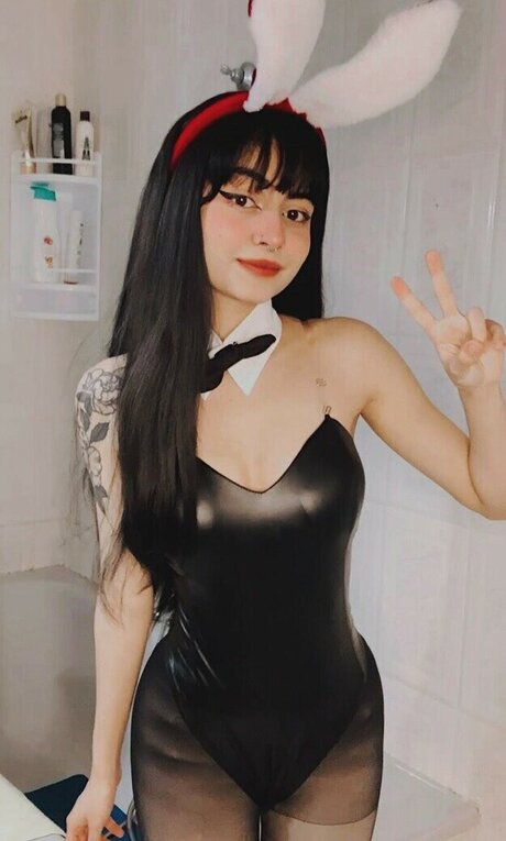 Offcbzs erotic star pics