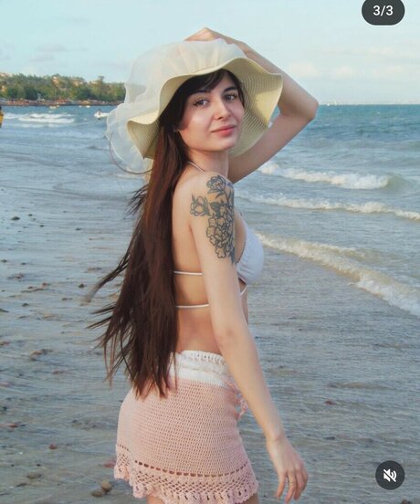 Offcbzs erotic model photos