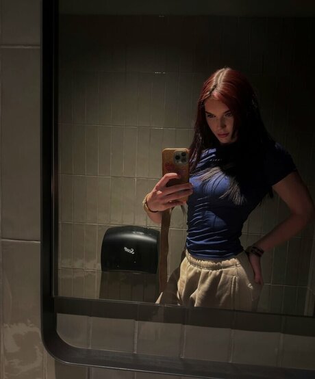 kikiofficial high quality star pic