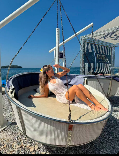 Almira Azemi top actress pic