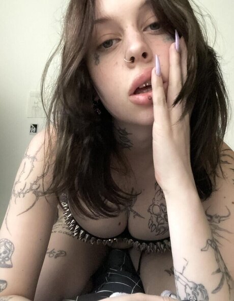 Kalashlika star pornographic picture