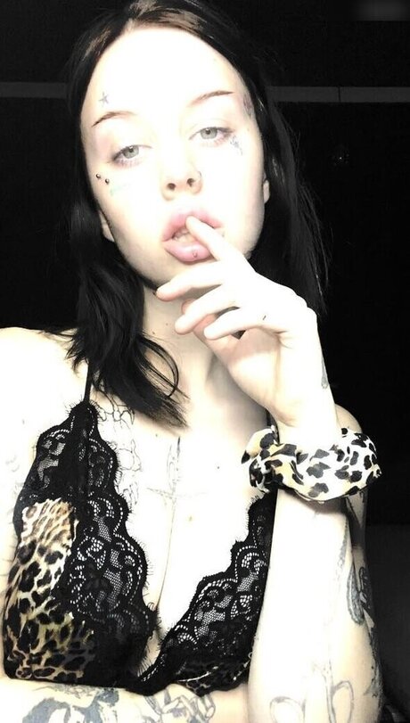 Kalashlika naked star pics