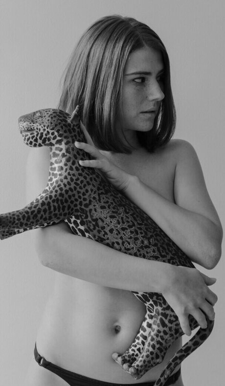 Mariah De Moraes pornstar beautiful pictures