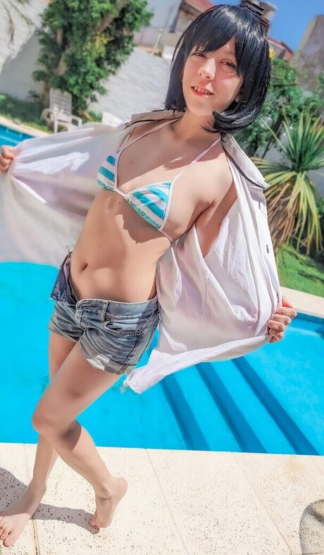 Tomomechi hd actress img