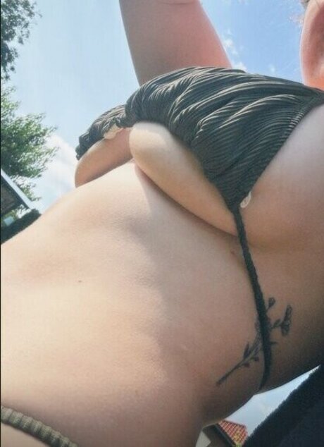 s sses rot sexy model pic