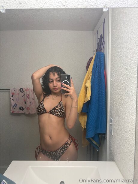 miaxrain perfect pornstar pictures