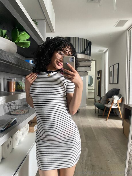 miaxrain adult star img