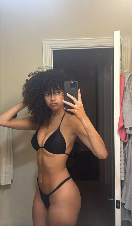 Megan Botnick free model pics