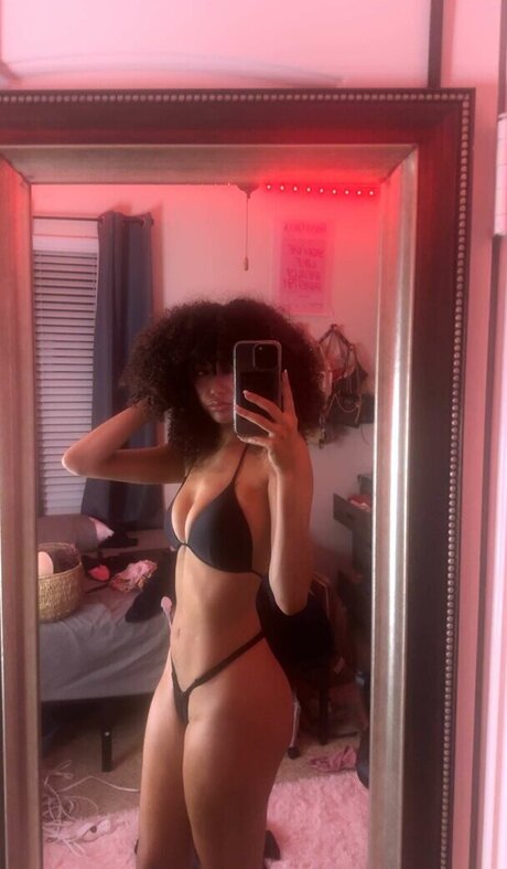 Megan Botnick star art picture