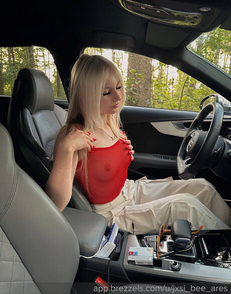 Jxsi bee ares pornstar archive