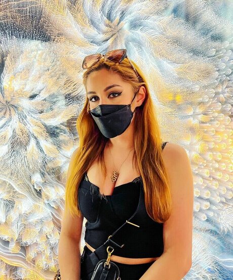 CptPuffy model high quality pictures