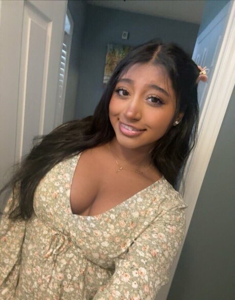 tftuelips sex model gallery