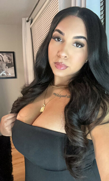 MsBeatDaEgg perfect star pics