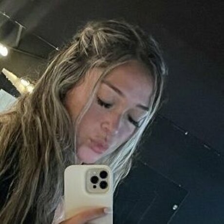 nikitarojo art actress galleries