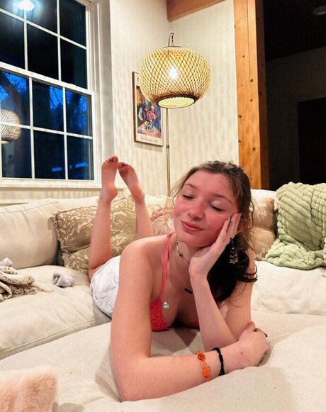 xmadelineo pornstar free img