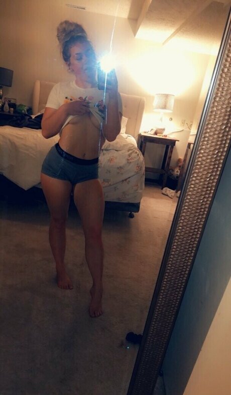 xmadelineo xxx star photos