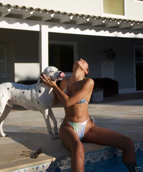 Yara Charry beautiful actress pics