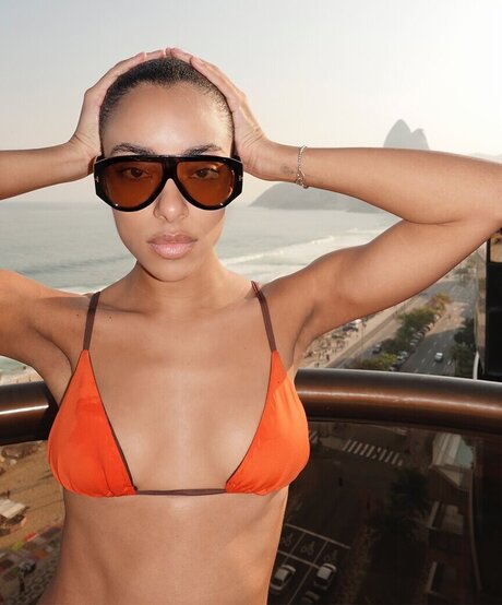 Yara Charry model high quality images