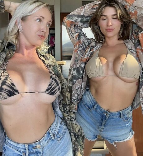 Jeneva From PARiTY model perfect pic