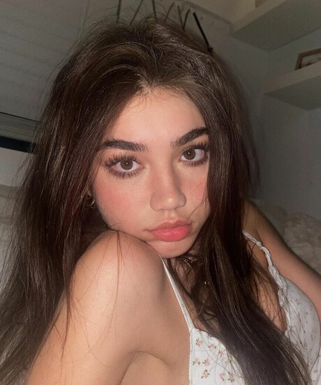 Megmuise high quality actress photos