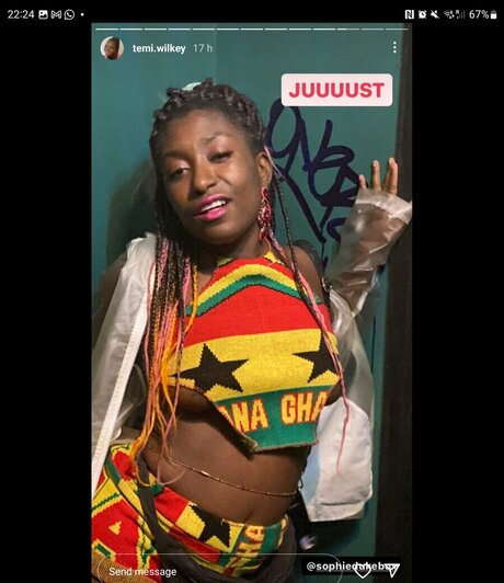 Sophie Duker star sexy pictures