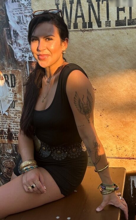 Vendewaa exclusive actress image