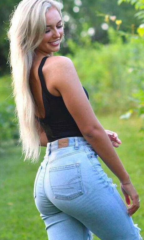 Kamryn Dockery beautiful actress pic