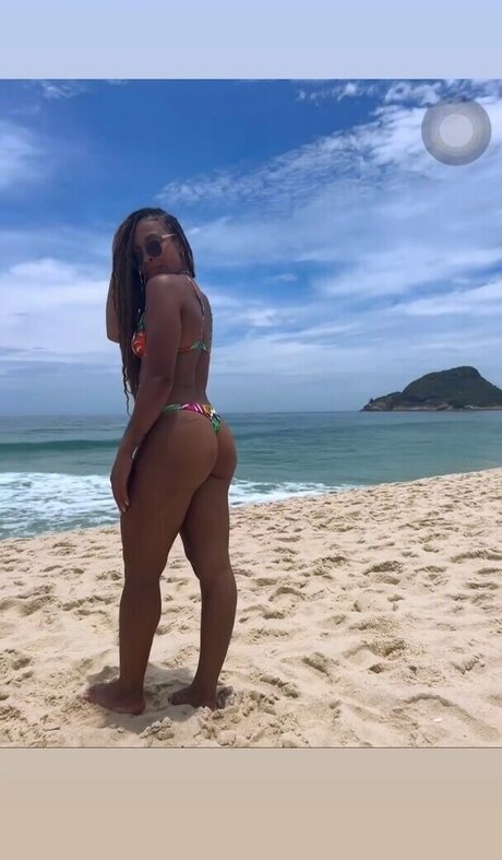 Lorrane Dos Santos pornstar nude picture
