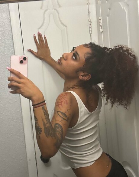 jellyfishlegend pornstar erotic gallery