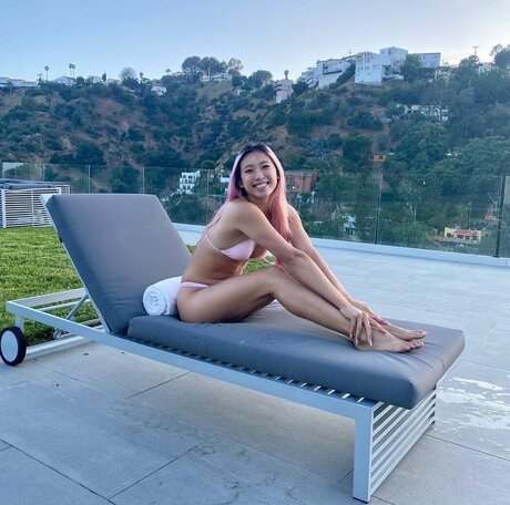 munchie michelle model adult img