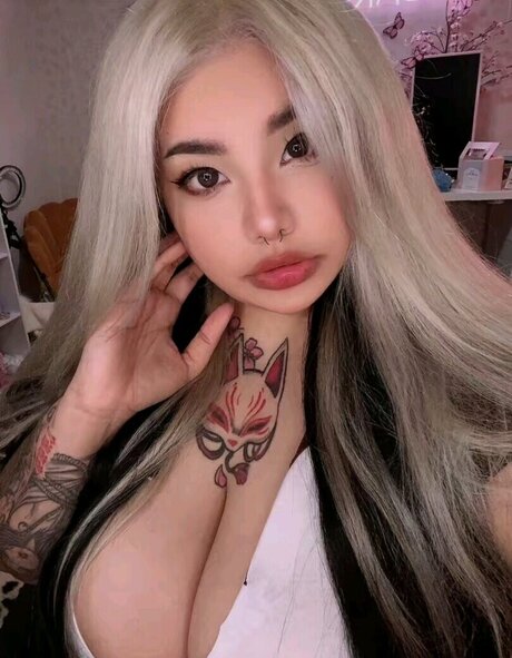 Sobaroll pornstar sexy picture