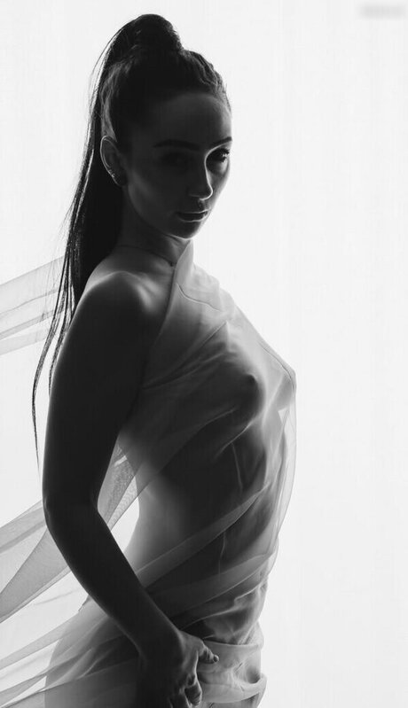 Olivia Michelle free pornstar archive