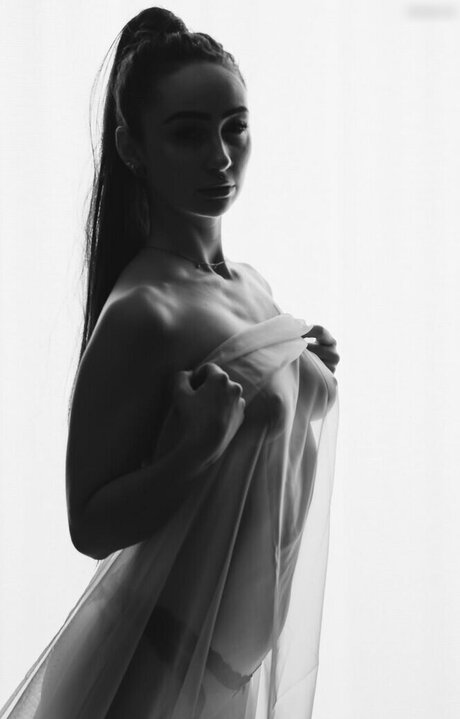 Olivia Michelle porn actress pics