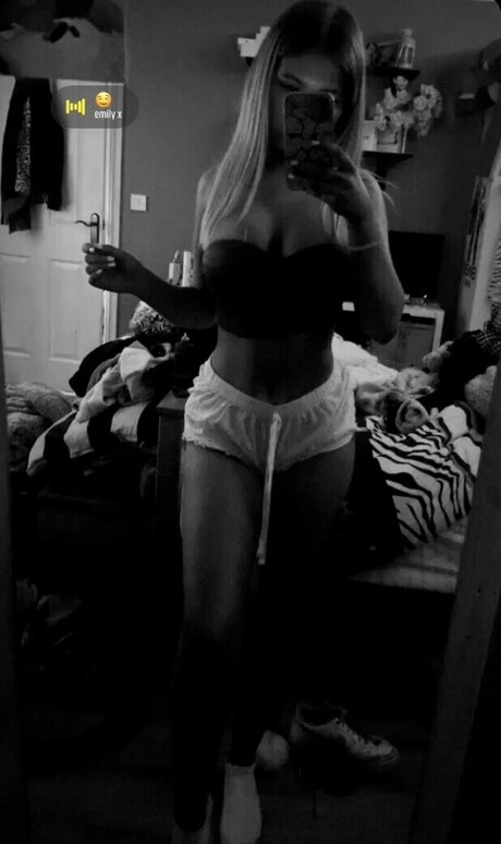 Emily McClean hot model archive