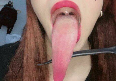 lenay tongue star pornographic pic