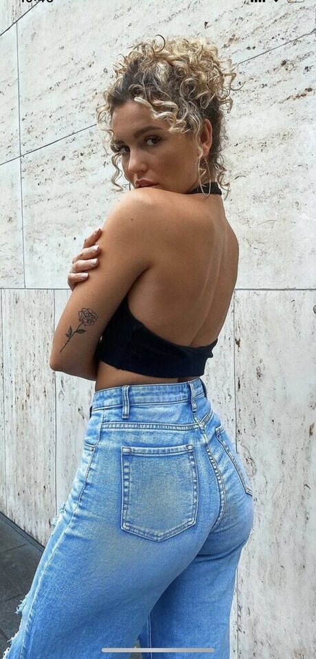 Sophie Imelmann model top photo