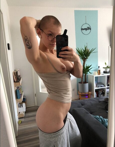 Su Goddness pornographic star archive