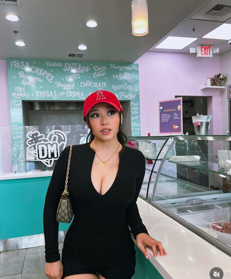 Katelyn Young sex actress picture