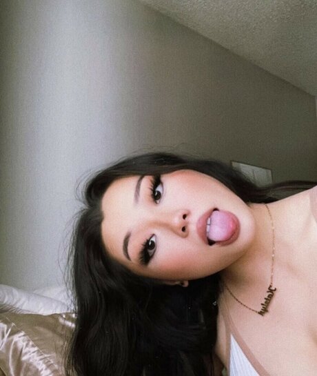 Katelyn Young star best images