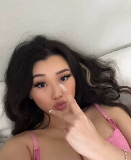 Katelyn Young erotic star photo