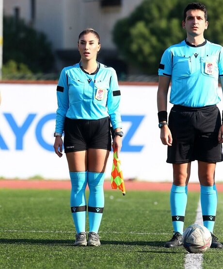 Elif Karaarslan erotic pornstar gallery