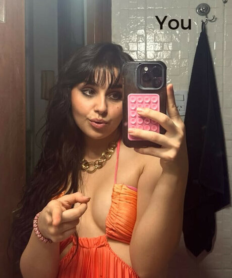 Alessandra Mele beautiful model photo