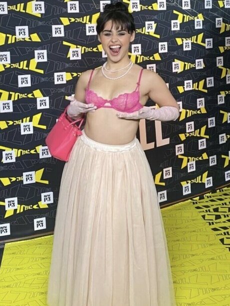 Alessandra Mele star xxx gallery